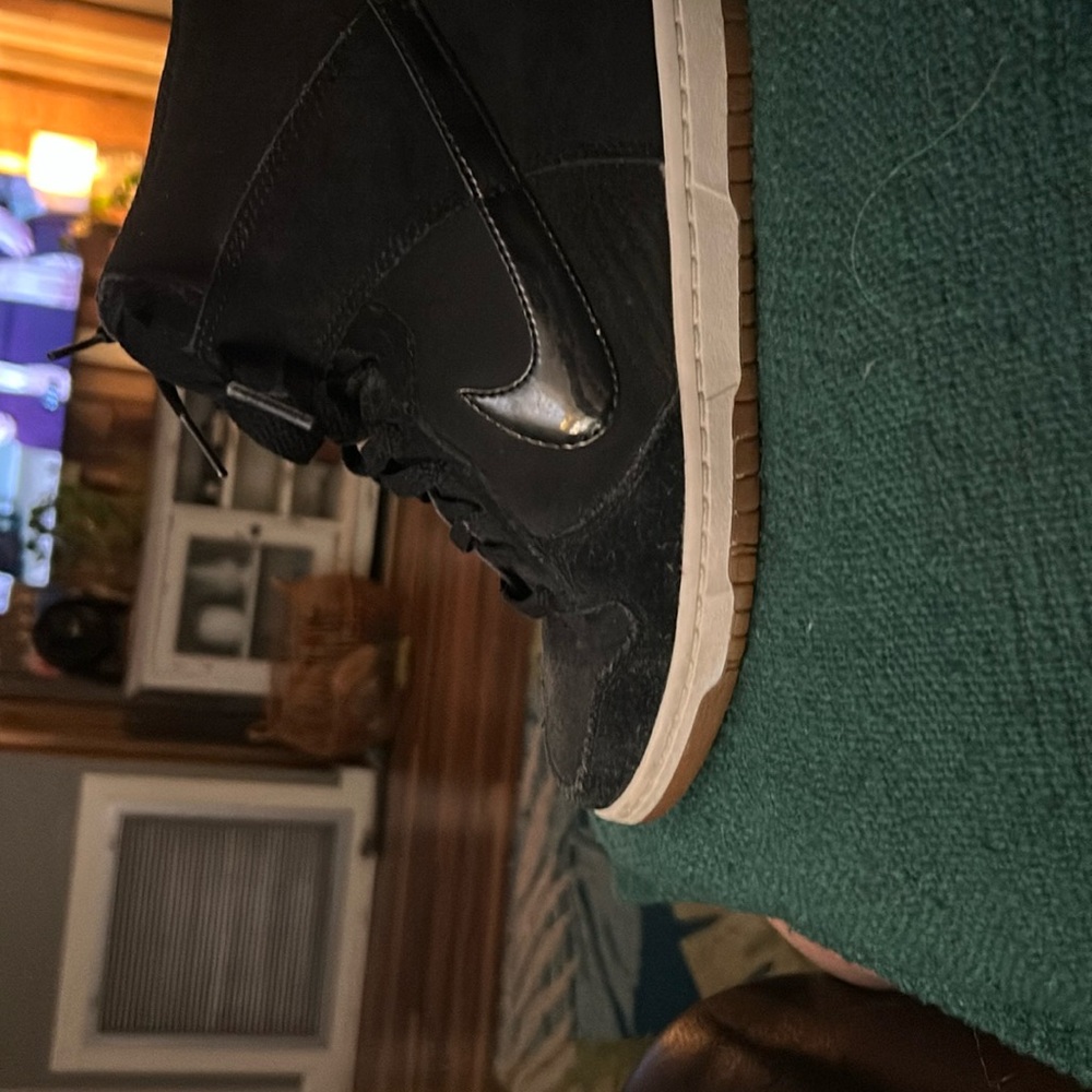 Nike Black and Brown Casual Sneakers